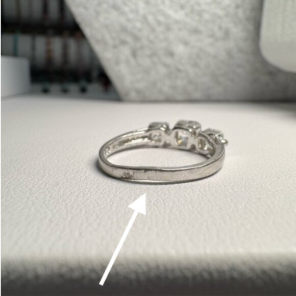 Ross Simons 925 Sterling Silver Triple Stone CZ Ring Size 6 - Picture 12 of 14